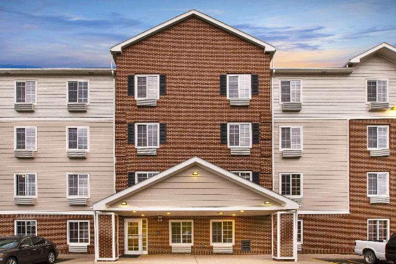  Extended Stay America Select Suites -Akron -South image
