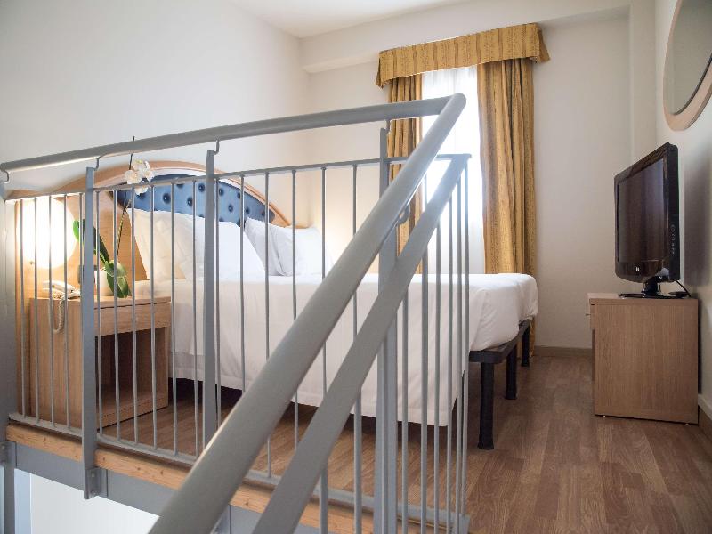 Blu Hotel, Sure Hotel Collection by Best Western image