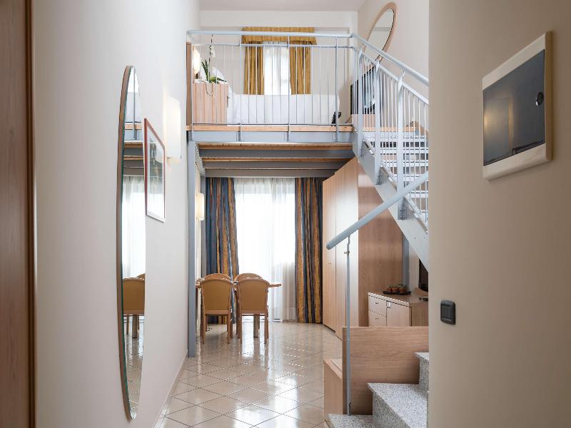 Blu Hotel, Sure Hotel Collection by Best Western image