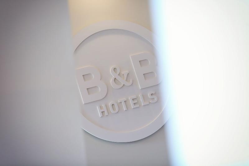 B&B HOTEL Compiègne image