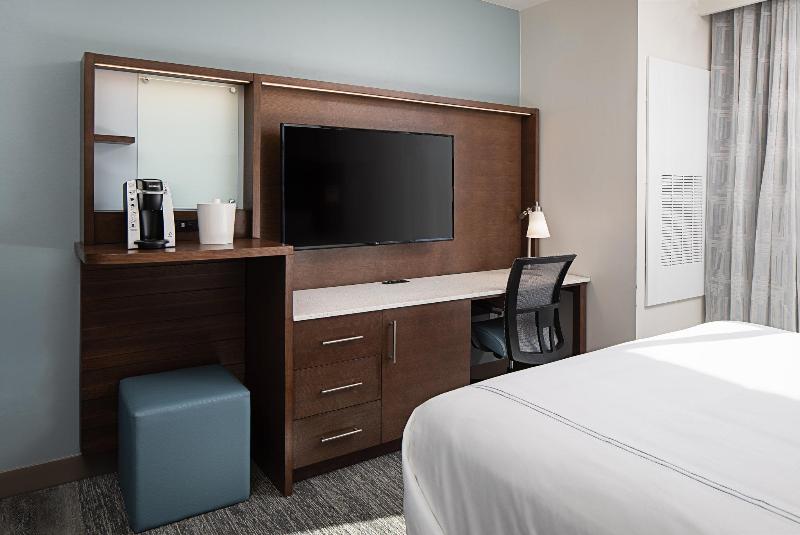 Even Hotels Shenandoah The Woodlands image