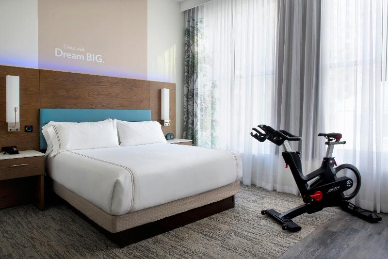 Even Hotels Shenandoah The Woodlands image