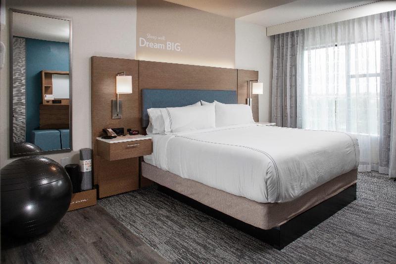 Even Hotels Shenandoah The Woodlands image