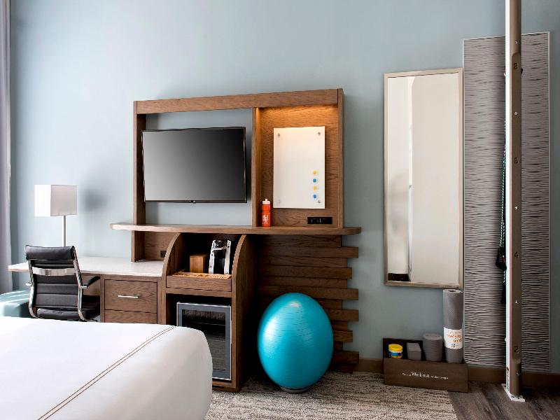 Even Hotels Shenandoah The Woodlands image