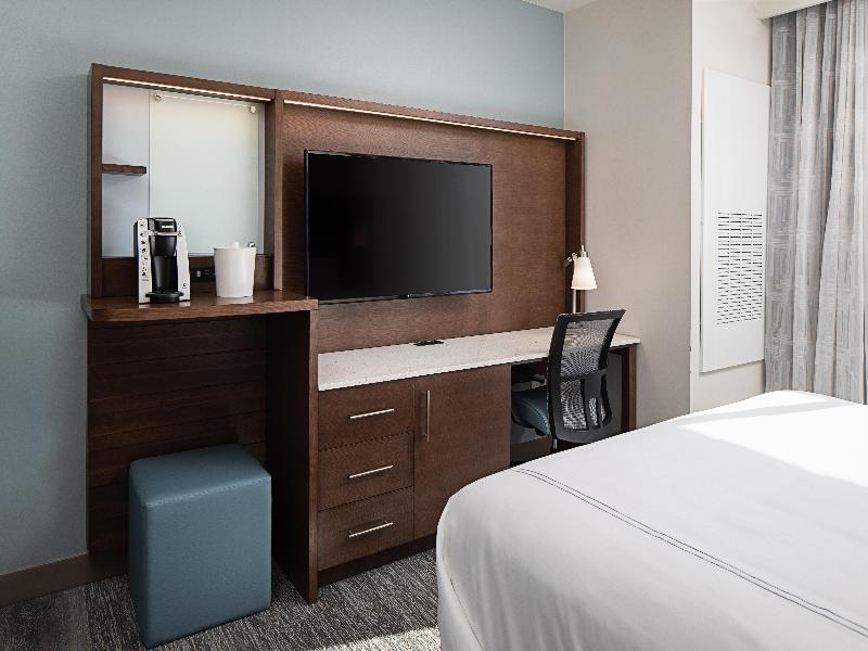 Even Hotels Shenandoah The Woodlands image