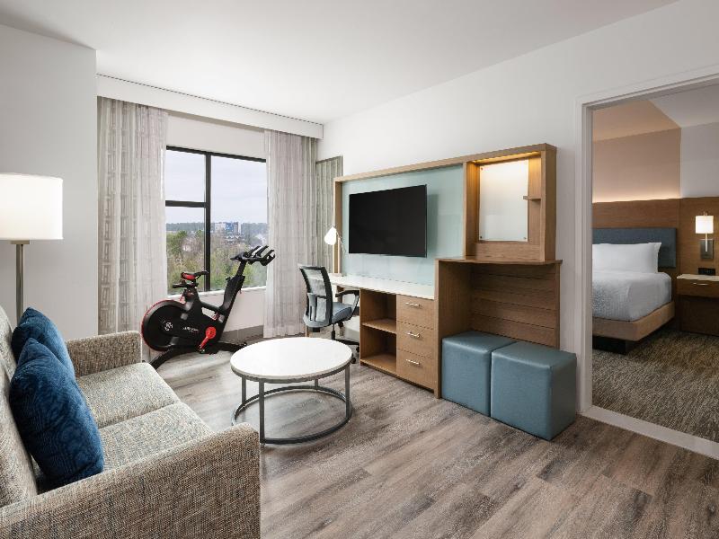 Even Hotels Shenandoah The Woodlands image