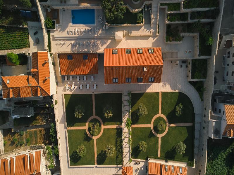 Palace Natali image