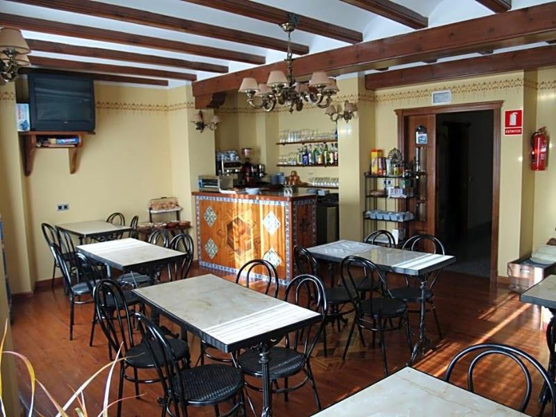 Hotel Del Pastor image