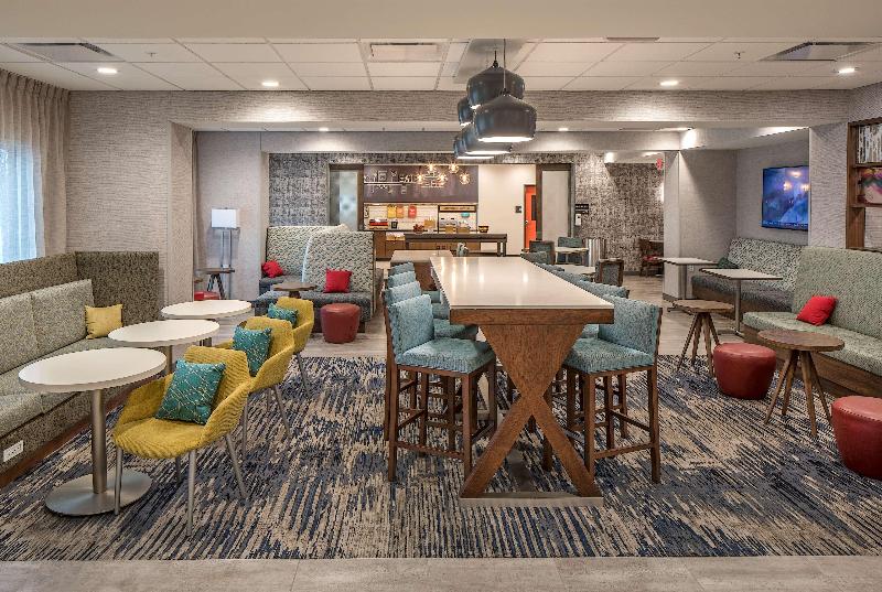 Hampton Inn By Hilton Hastings image
