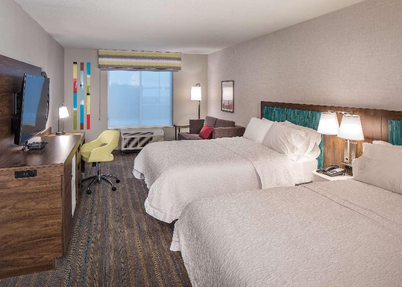 Hampton Inn By Hilton Hastings image