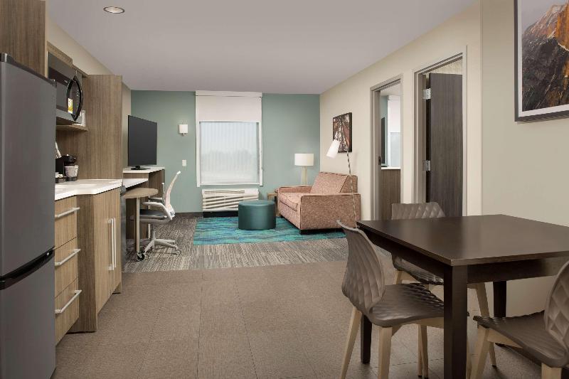 Home2 Suites by Hilton Clovis Fresno Airport image