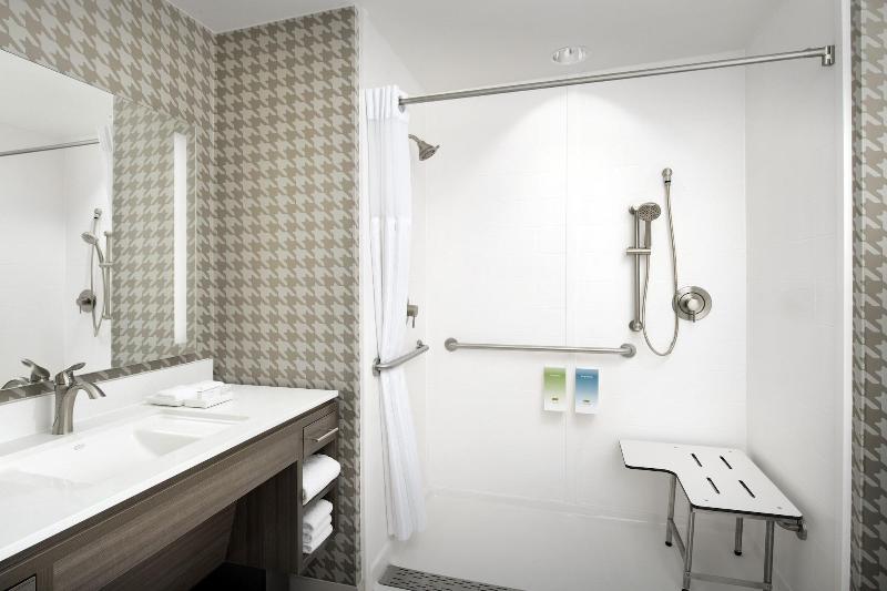 Home2 Suites by Hilton Clovis Fresno Airport image