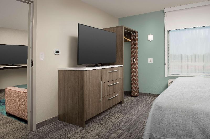 Home2 Suites by Hilton Clovis Fresno Airport image