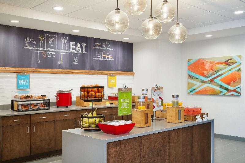 Hampton Inn Clewiston image 3