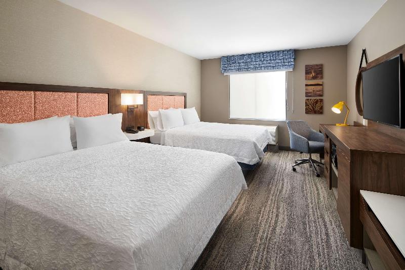Hampton Inn Clewiston image