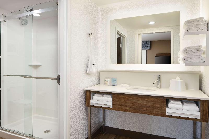 Hampton Inn Clewiston image