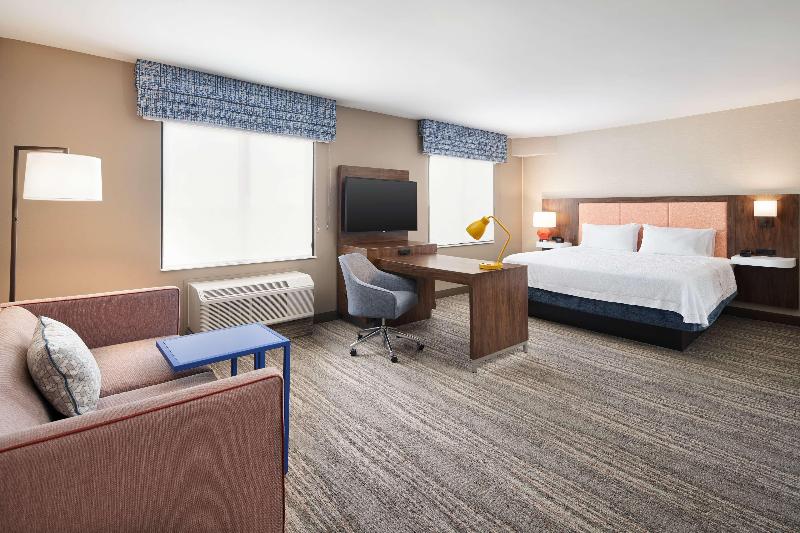 Hampton Inn Clewiston image 6