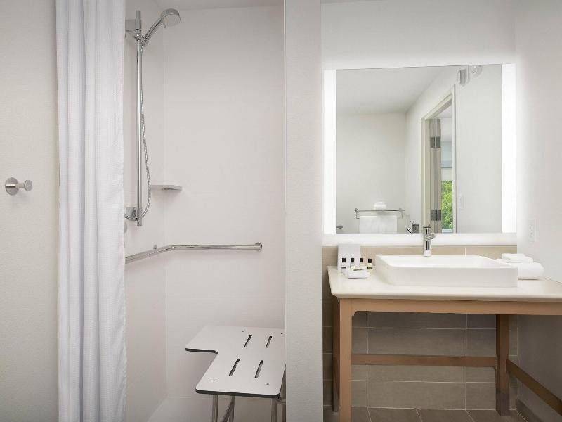 Element Portland Beaverton image