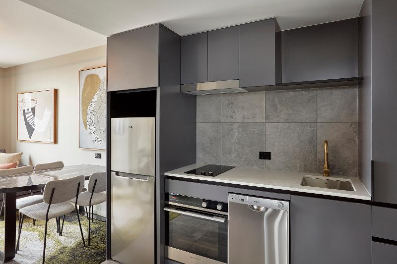 Adina Apartment Hotel West Melbourne image