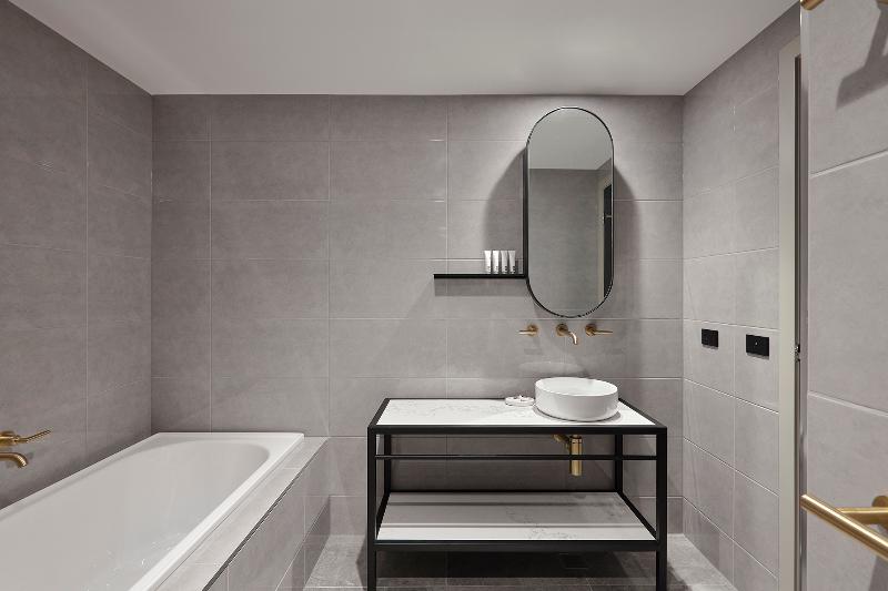 Adina Apartment Hotel West Melbourne image