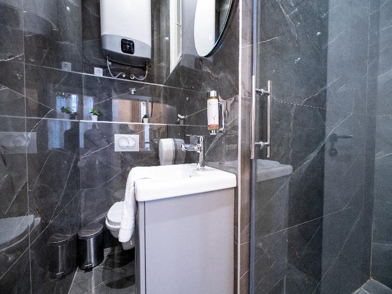 Kings Palace Suites image