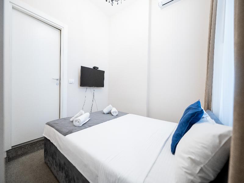 Kings Palace Suites image