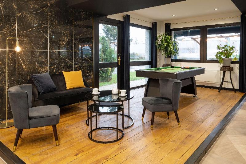 Sure Hotel by Best Western Rouvignies Valenciennes image