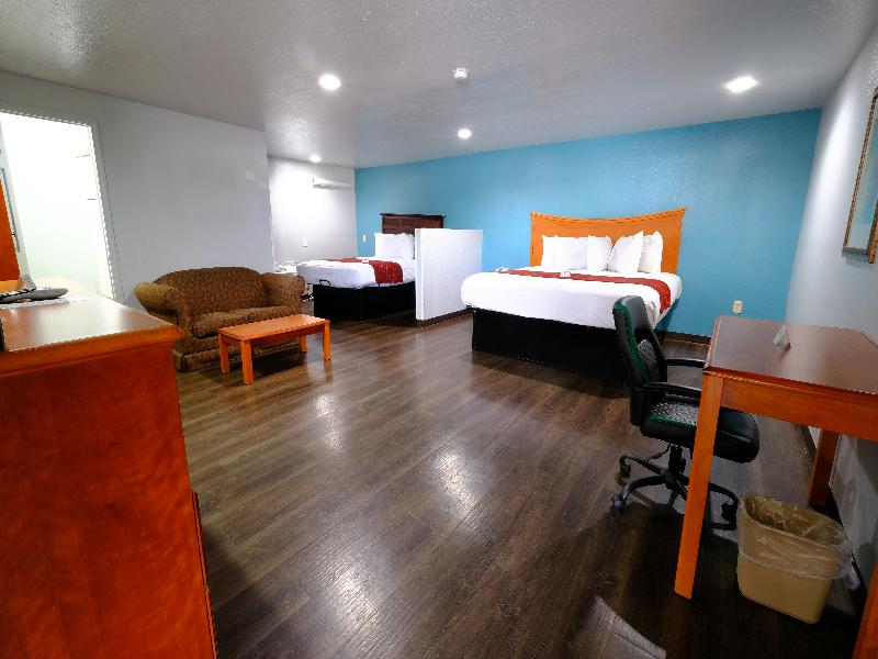 M Star Hotel Searcy image