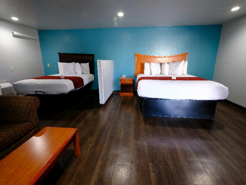 M Star Hotel Searcy image