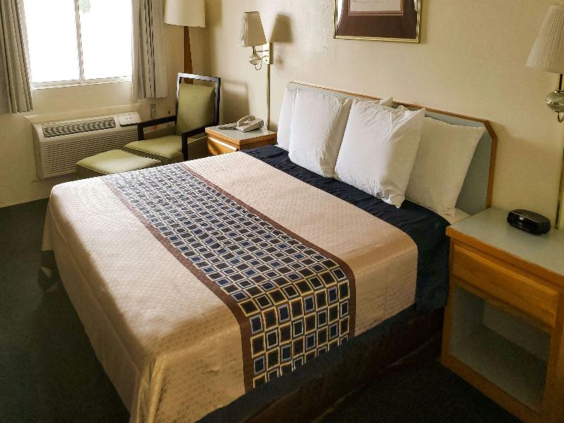 Magnuson Hotel Sierra Vista image