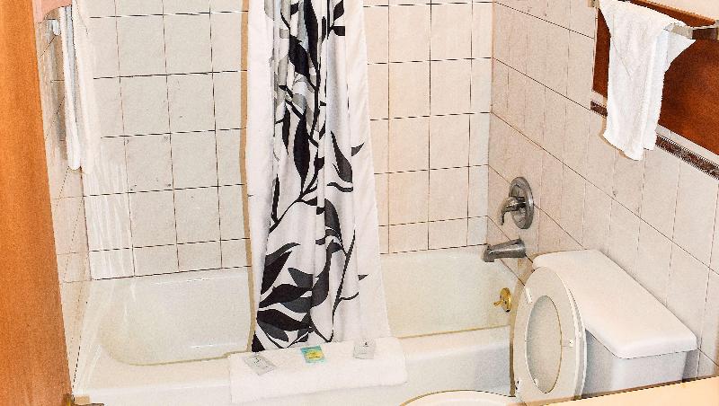 Magnuson Hotel Extended Stay Canton Ohio image