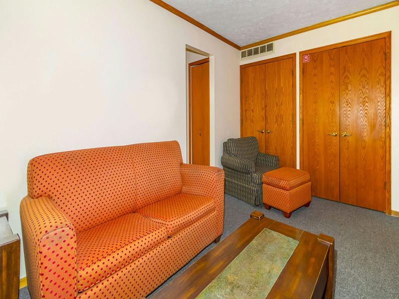 Magnuson Hotel Extended Stay Canton Ohio image