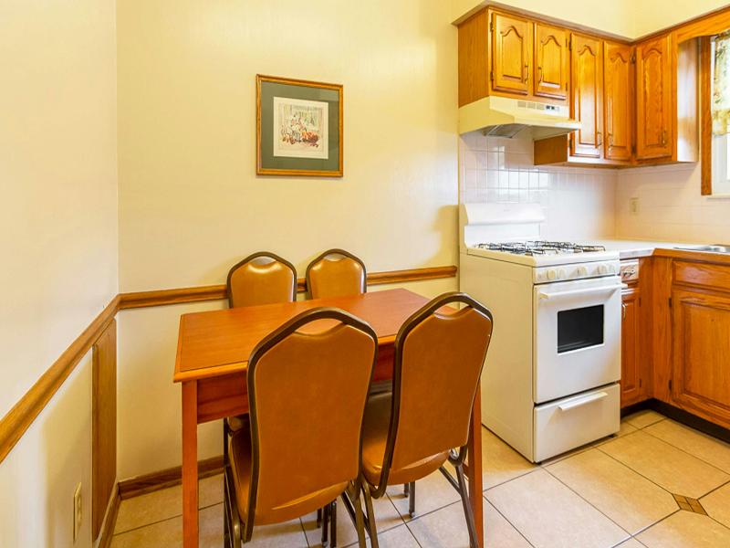 Magnuson Hotel Extended Stay Canton Ohio image