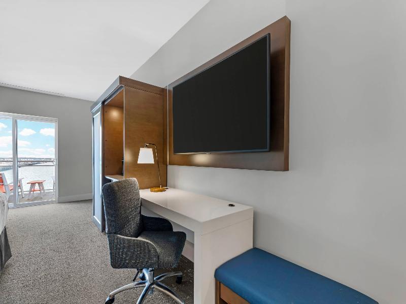 Cambria Hotel Ocean City - Bayfront image