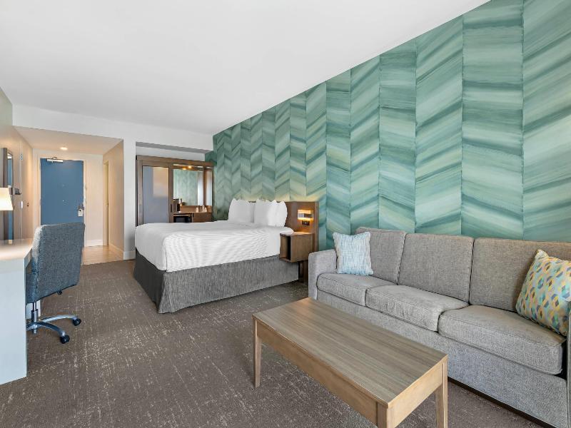 Cambria Hotel Ocean City - Bayfront image