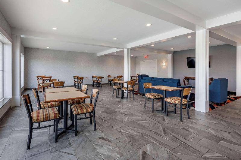 Comfort Inn & Suites Gatesville image