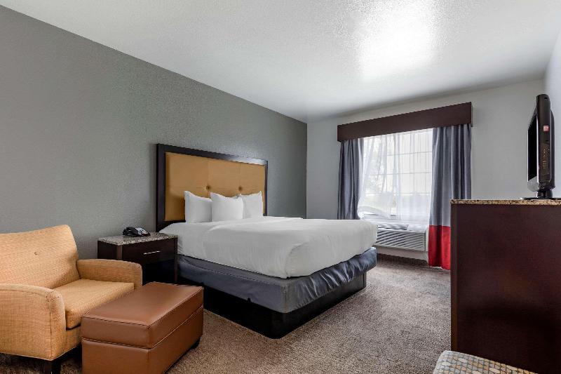 Comfort Inn & Suites Gatesville image