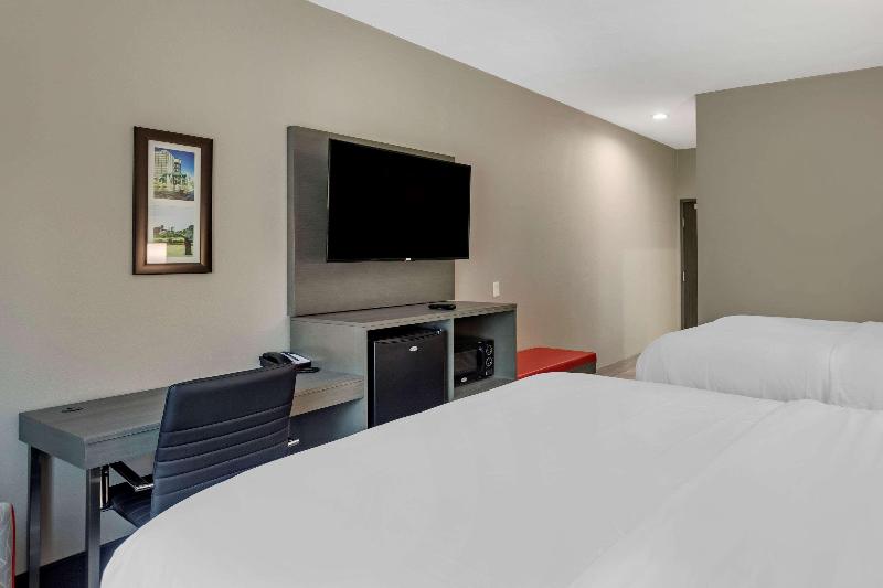 Comfort Inn Suites Olive Branch image