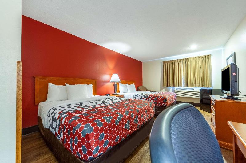 Econo Lodge Sioux Center image 9