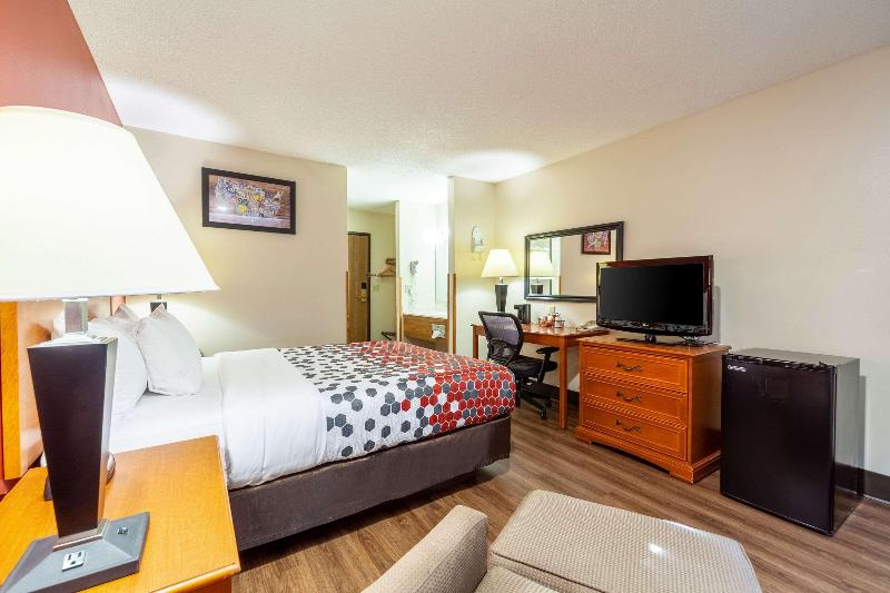 Econo Lodge Sioux Center image