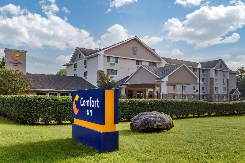 Comfort Inn Griswold image
