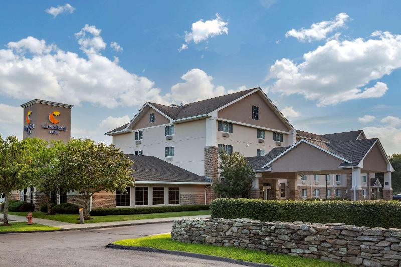 Comfort Inn Griswold image