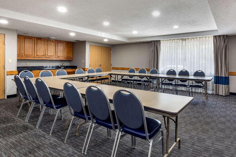Comfort Inn Griswold image