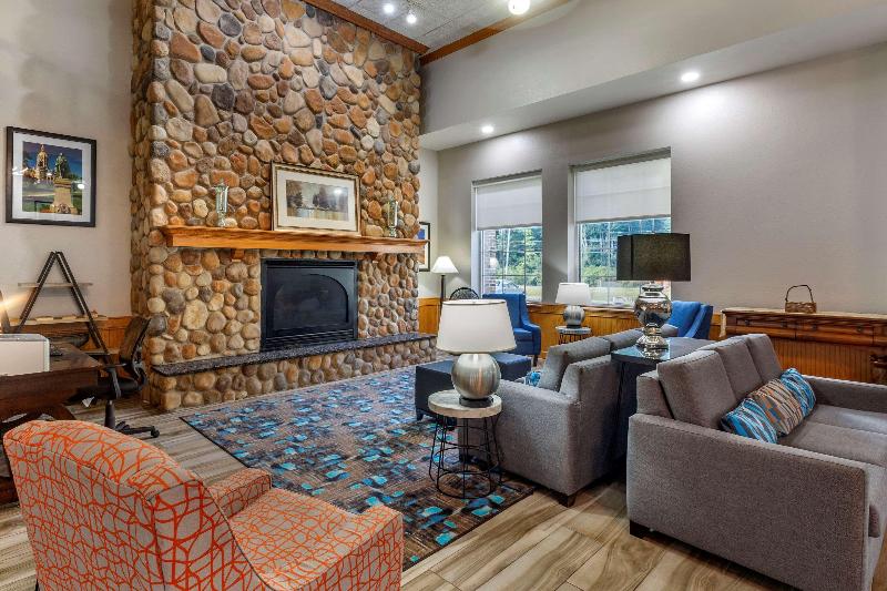 Comfort Inn Griswold image