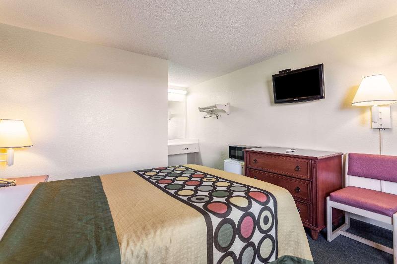 Rodeway Inn image