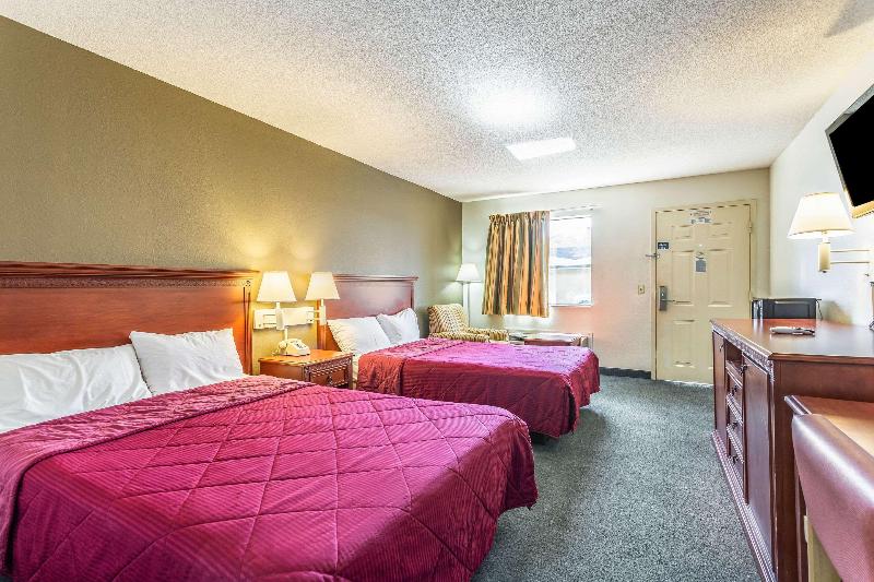 Rodeway Inn image