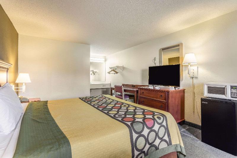 Rodeway Inn image