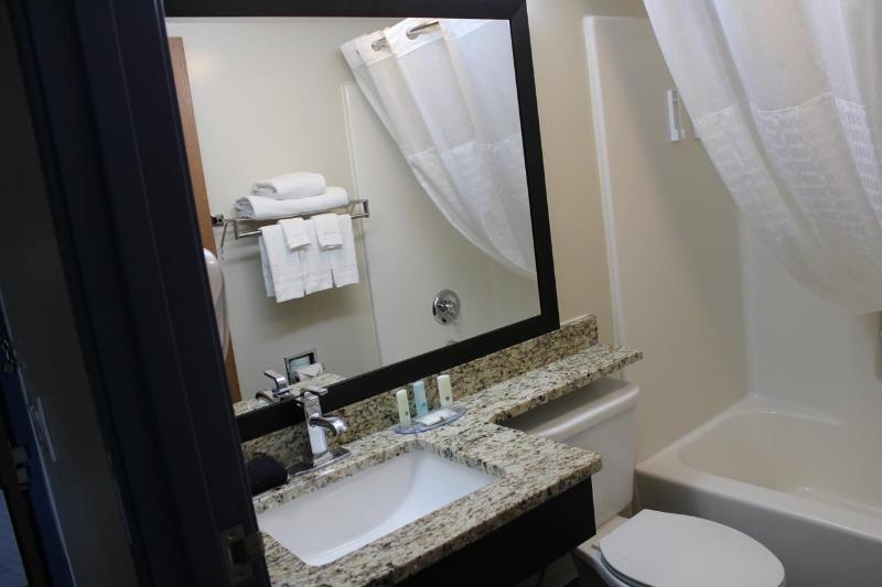 Quality Inn Mount Pleasant image