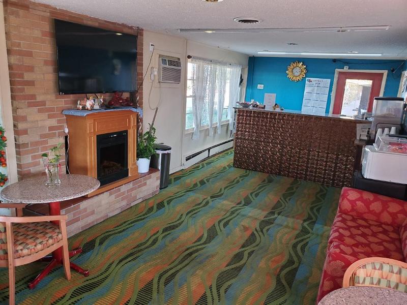 Rodeway Inn Flora image 9