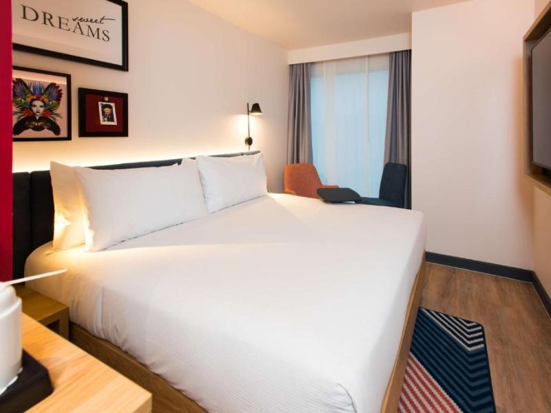 Hampton By Hilton London Park Royal image